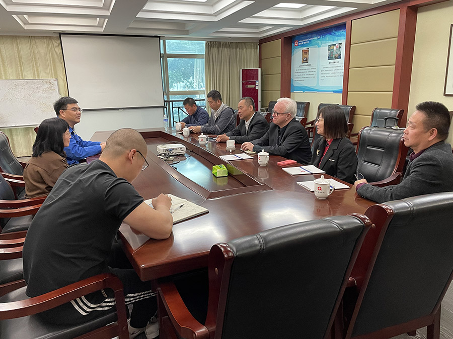 【548】市場(chǎng)回暖，突破創(chuàng  )新.jpg